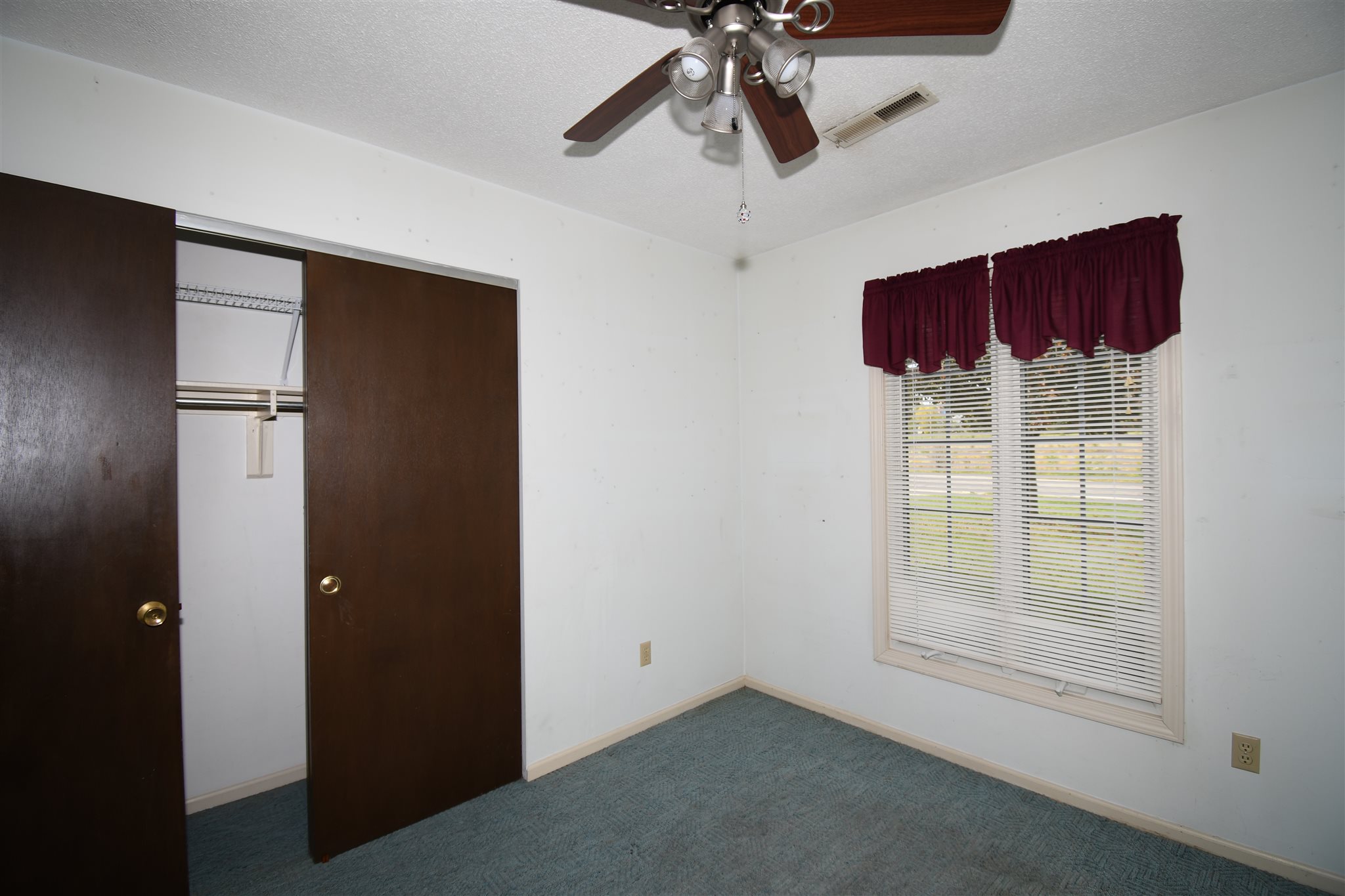 3430 East Tillman Road Fort Wayne, IN 46816 - Photo 20 of 31 Gallery Image 20
