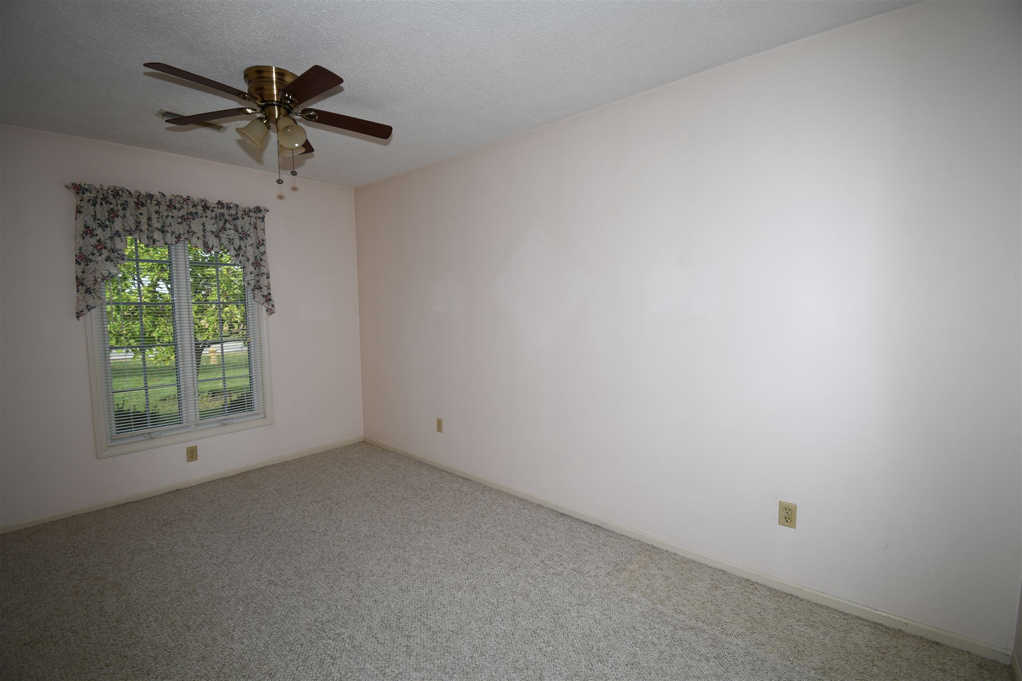 3430 East Tillman Road Fort Wayne, IN 46816 - Photo 23 of 31 Gallery Image 23
