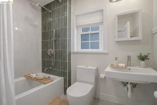 $1,395,000 | 3114 California Street, Berkeley, CA 94703