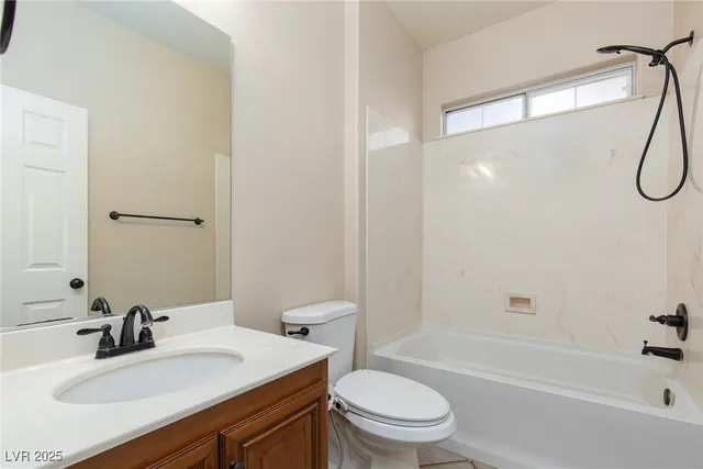 $579,900 | 3225 Villa Pisani Court, North Las Vegas, NV 89031