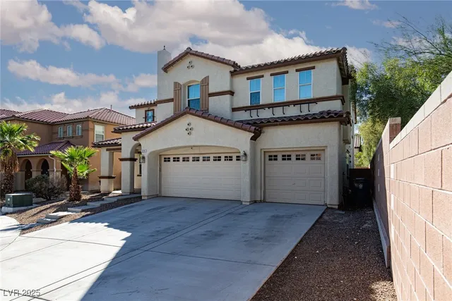 $579,900 | 3225 Villa Pisani Court, North Las Vegas, NV 89031