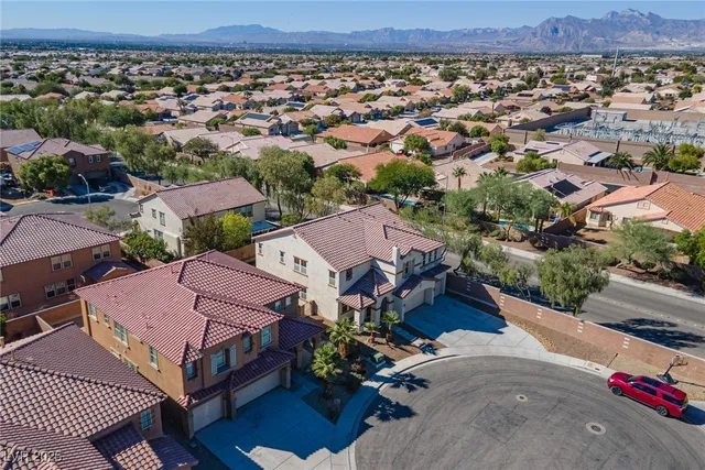 $579,900 | 3225 Villa Pisani Court, North Las Vegas, NV 89031