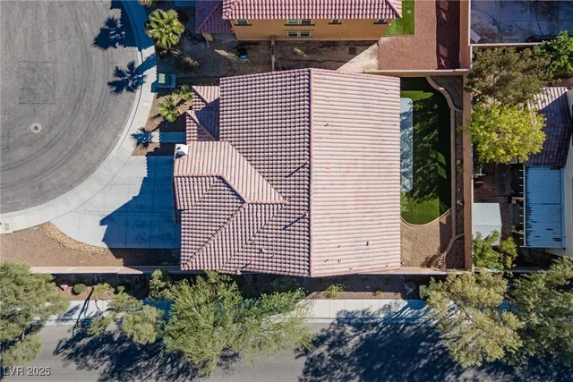 $579,900 | 3225 Villa Pisani Court, North Las Vegas, NV 89031