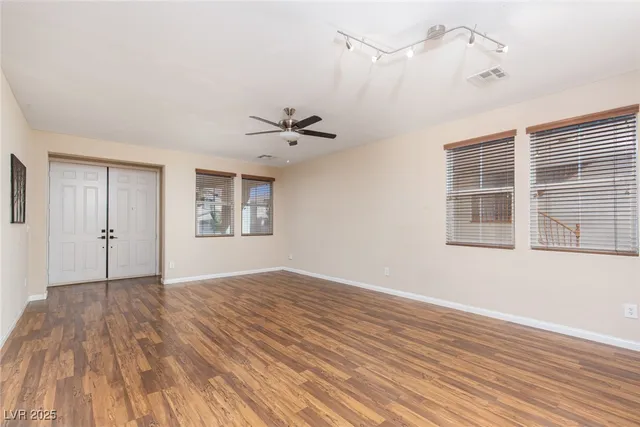 $579,900 | 3225 Villa Pisani Court, North Las Vegas, NV 89031