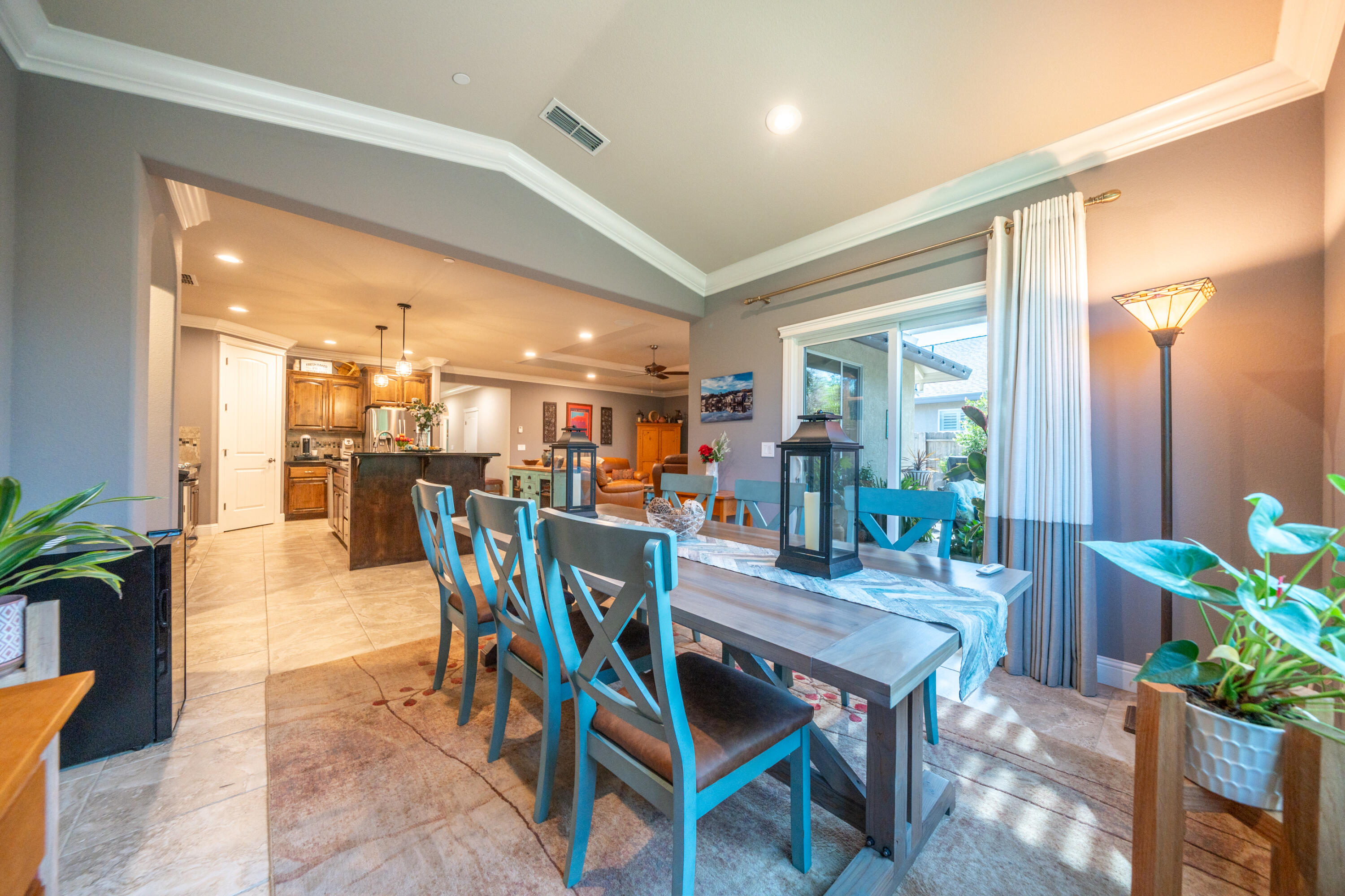 3415 Hotlam Road Redding, CA 96002 - Photo 20 of 63 Dining to kitchen