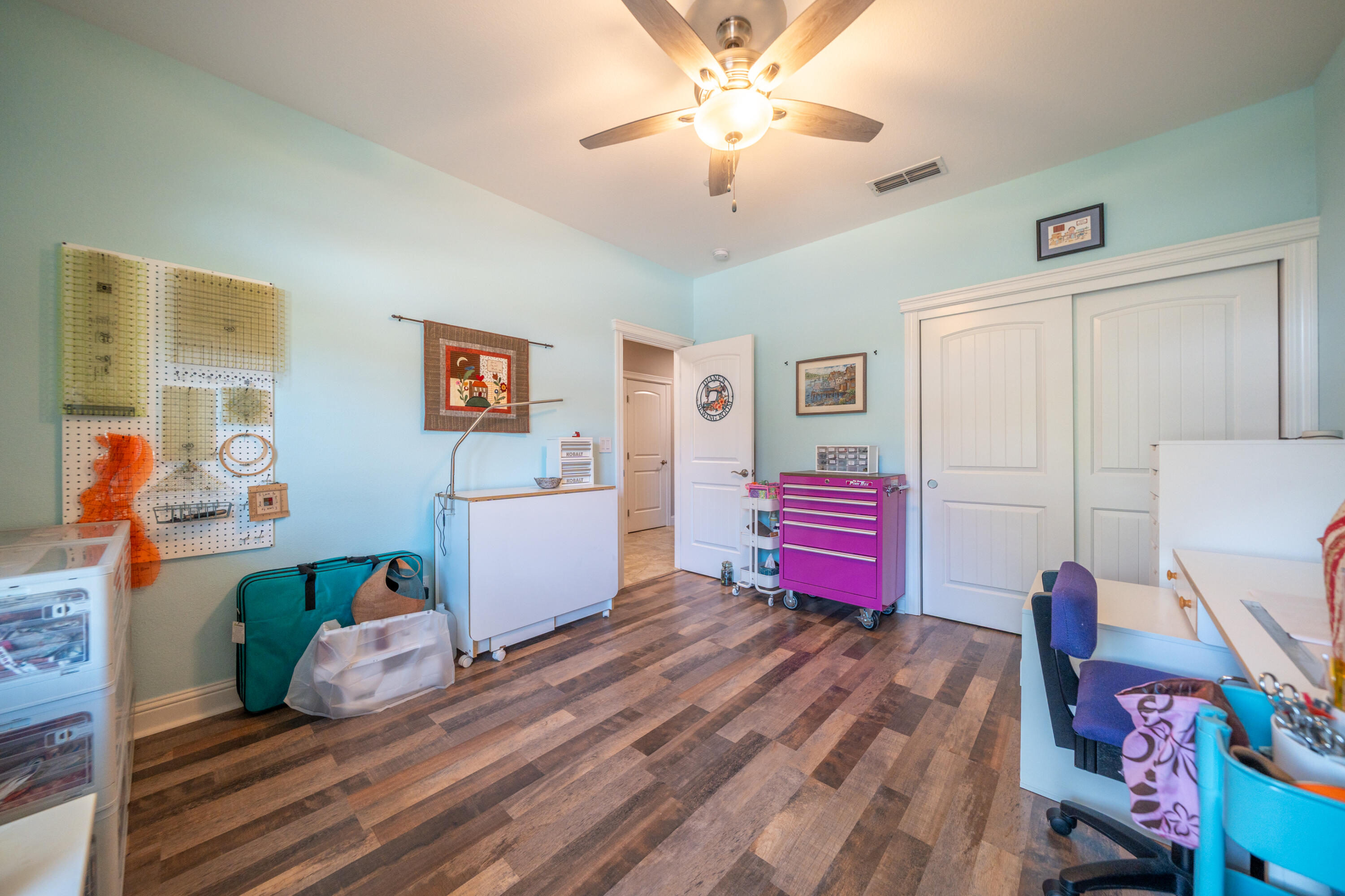 3415 Hotlam Road Redding, CA 96002 - Photo 35 of 63 4th bedroom