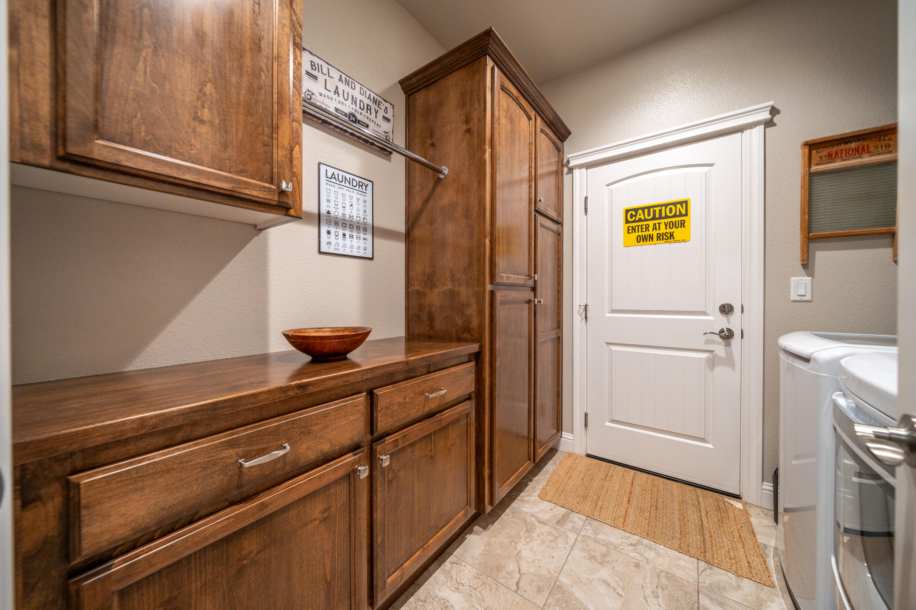 3415 Hotlam Road Redding, CA 96002 - Photo 36 of 63 Custom cabinets in the Laundry room