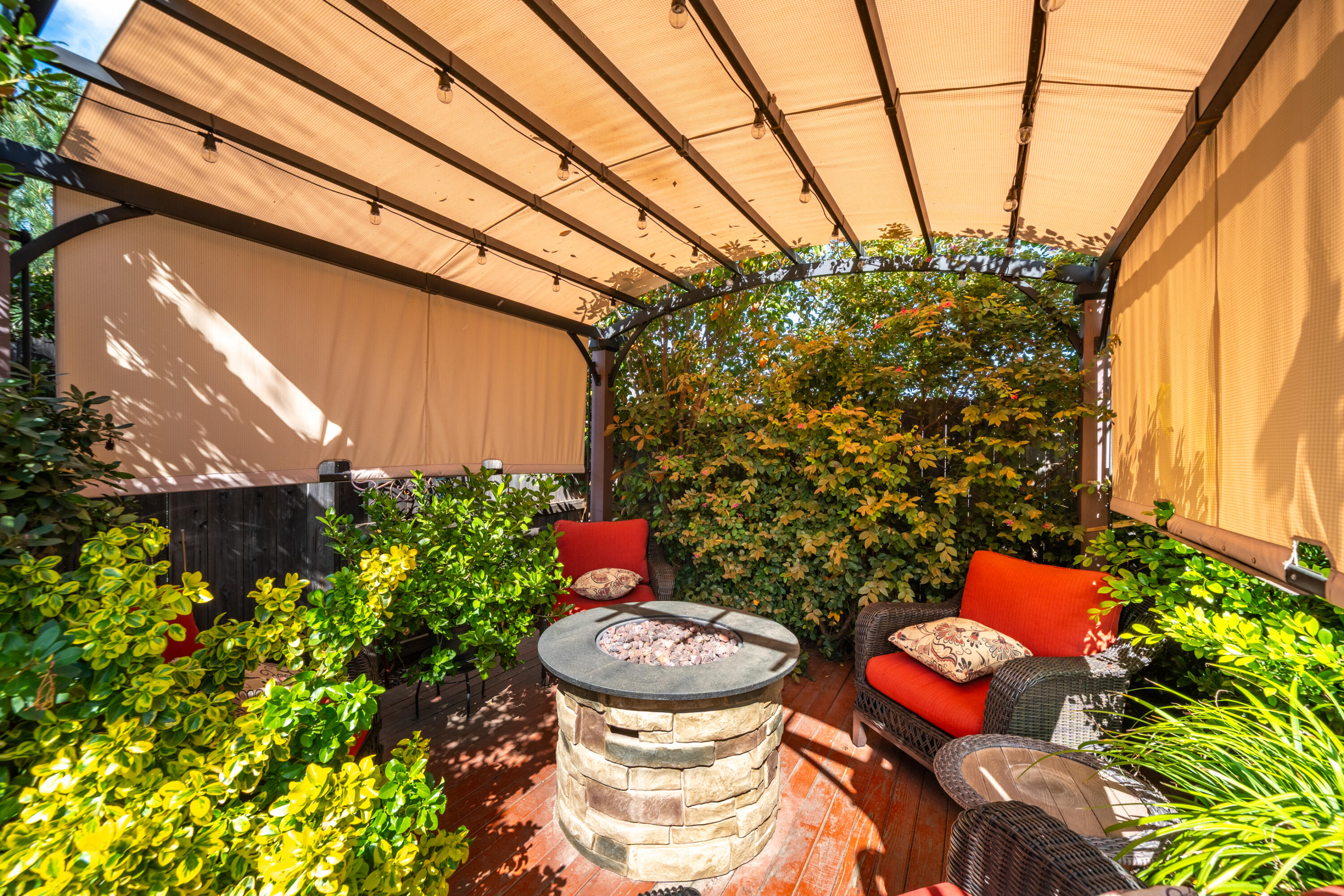 3415 Hotlam Road Redding, CA 96002 - Photo 57 of 63 Gazebo