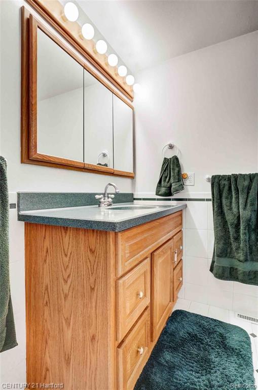 35767 Congress Road Farmington Hills, MI 48335 - Photo 35 of 42