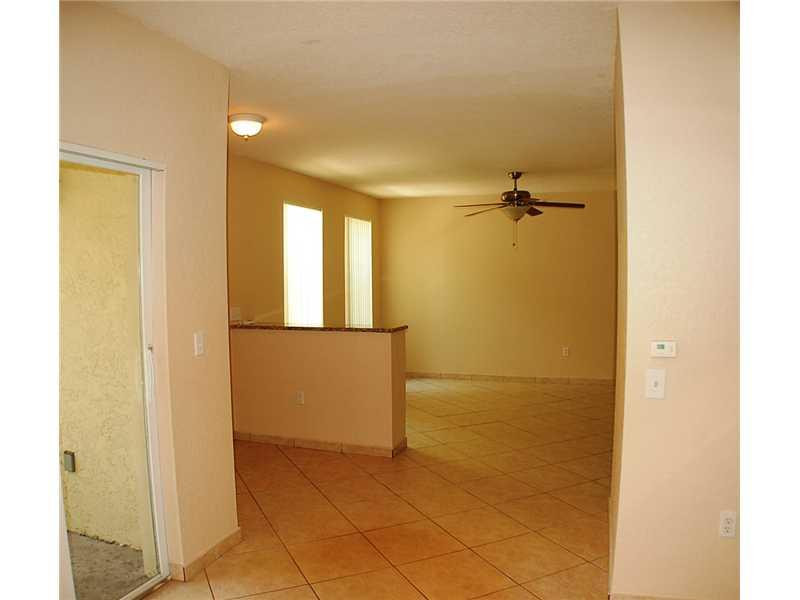 6710 West Sample Road, Unit 6710 Coral Springs, FL 33067 - Photo 10 of 20 Dining Room