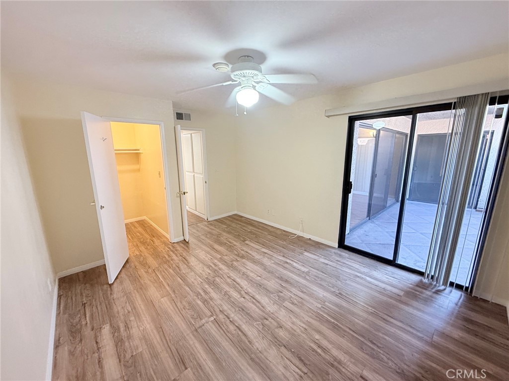 2121 Scott Road, Unit 104 Burbank, CA 91504 - Photo 23 of 27 2ND BEDROOM- by Peter Yahiayan - CALL FOR ALL YOUR REAL ESTATE NEEDS