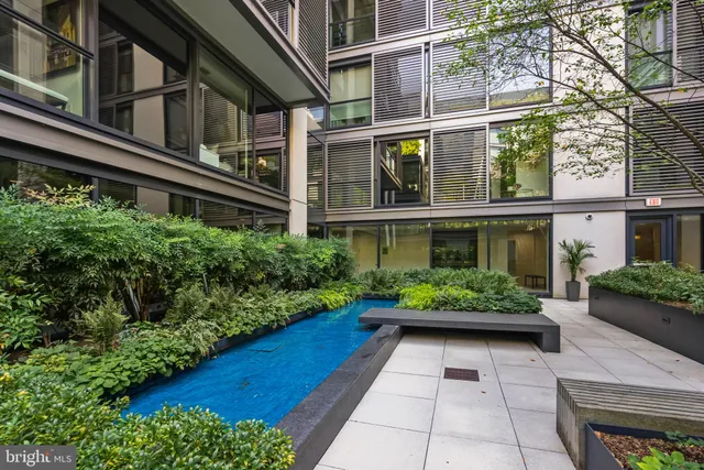 a view of an outdoor space