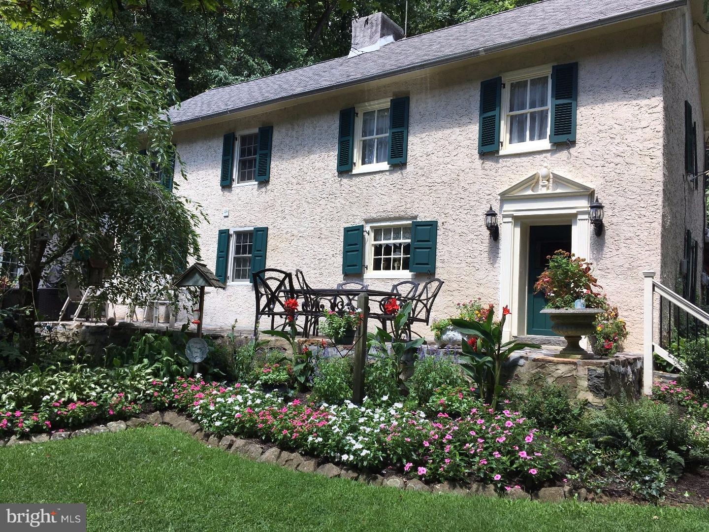 825 Rock Run Road Pottstown, PA 19465 - Photo 2 of 25 Exterior Front