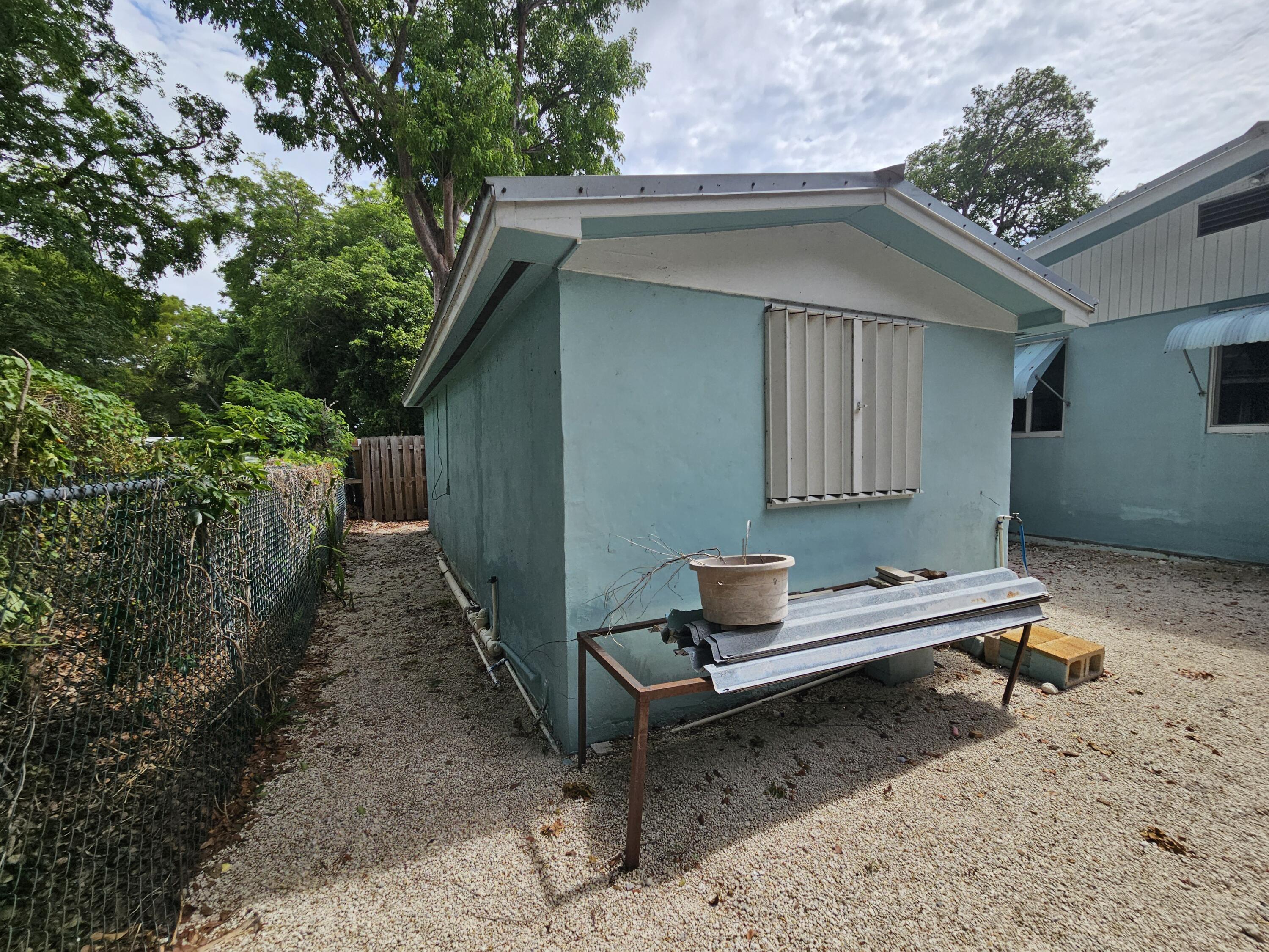 653 Colson Drive Key Largo, FL 33037 - Photo 23 of 30 Storage/Bonus Quarters