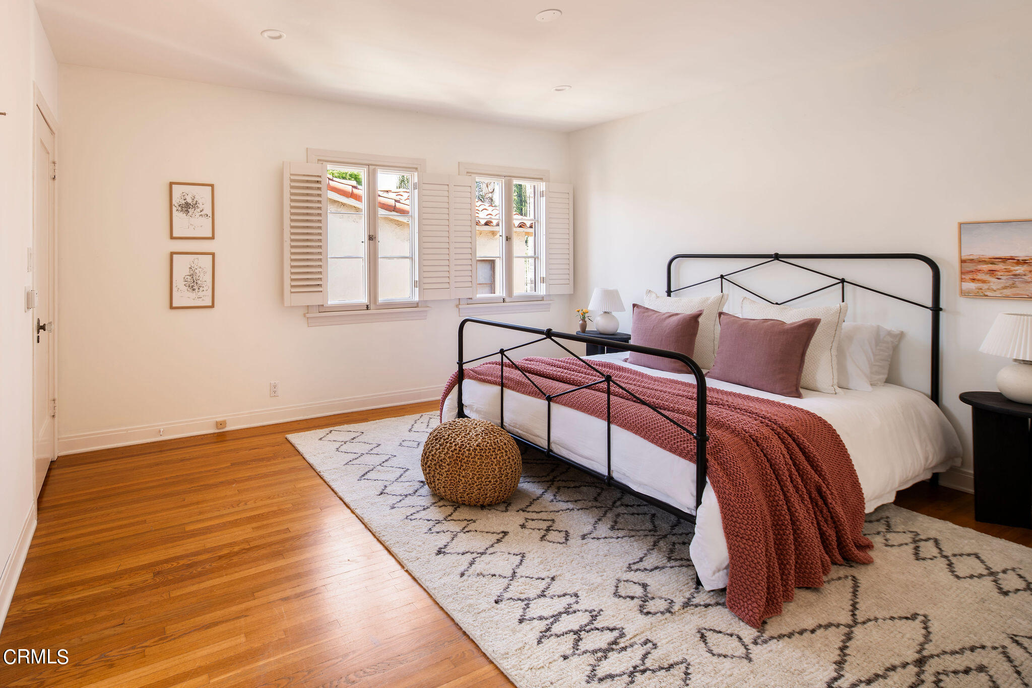 1211 Cortez Drive Glendale, CA 91207 - Photo 28 of 51 a bedroom with a bed and wooden floor
