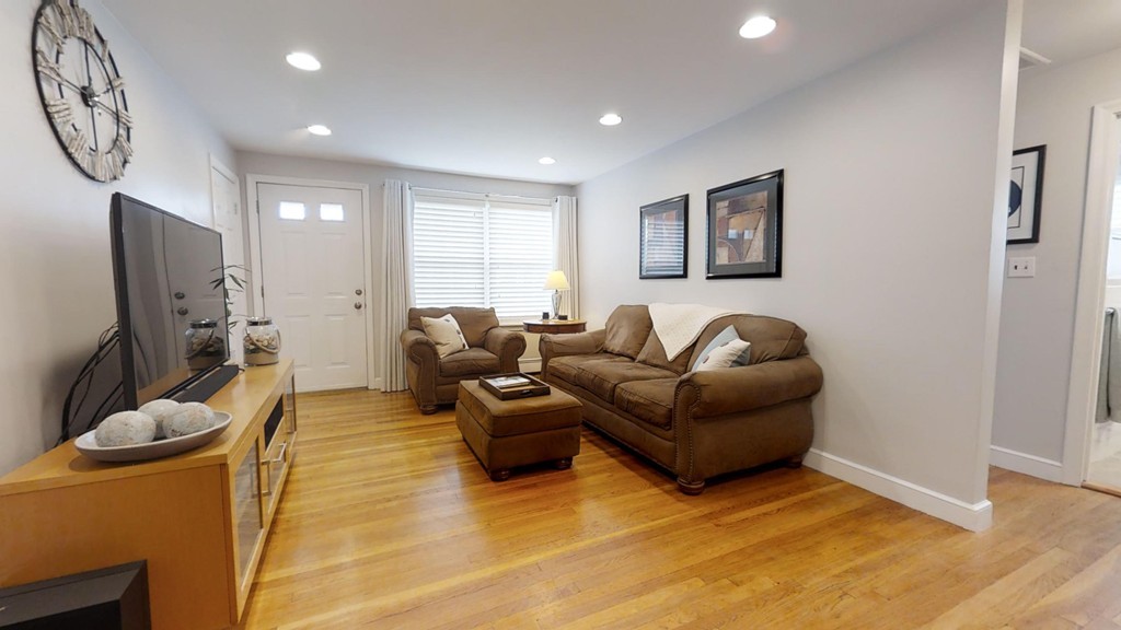 71 Jensen Road, Unit 71 Watertown, MA 02472 - Photo 3 of 14 Gallery Image 3