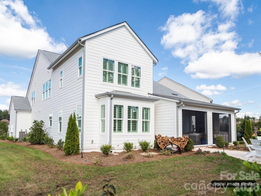 134 Willow Vw Loop, Unit 1 Davidson, NC 28036 - Photo 42 of 42 a front view of a house with yard