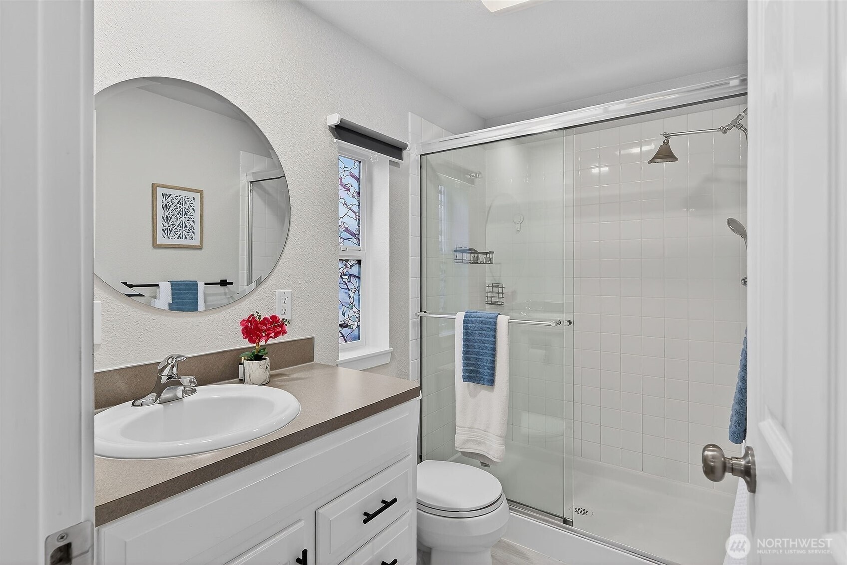 12825 Northeast 198th Court Bothell, WA 98011 - Photo 25 of 40