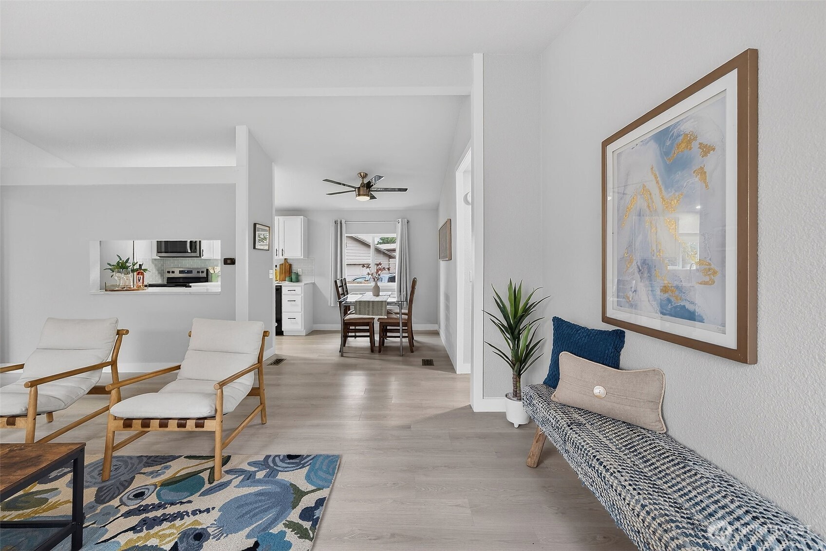 12825 Northeast 198th Court Bothell, WA 98011 - Photo 3 of 40