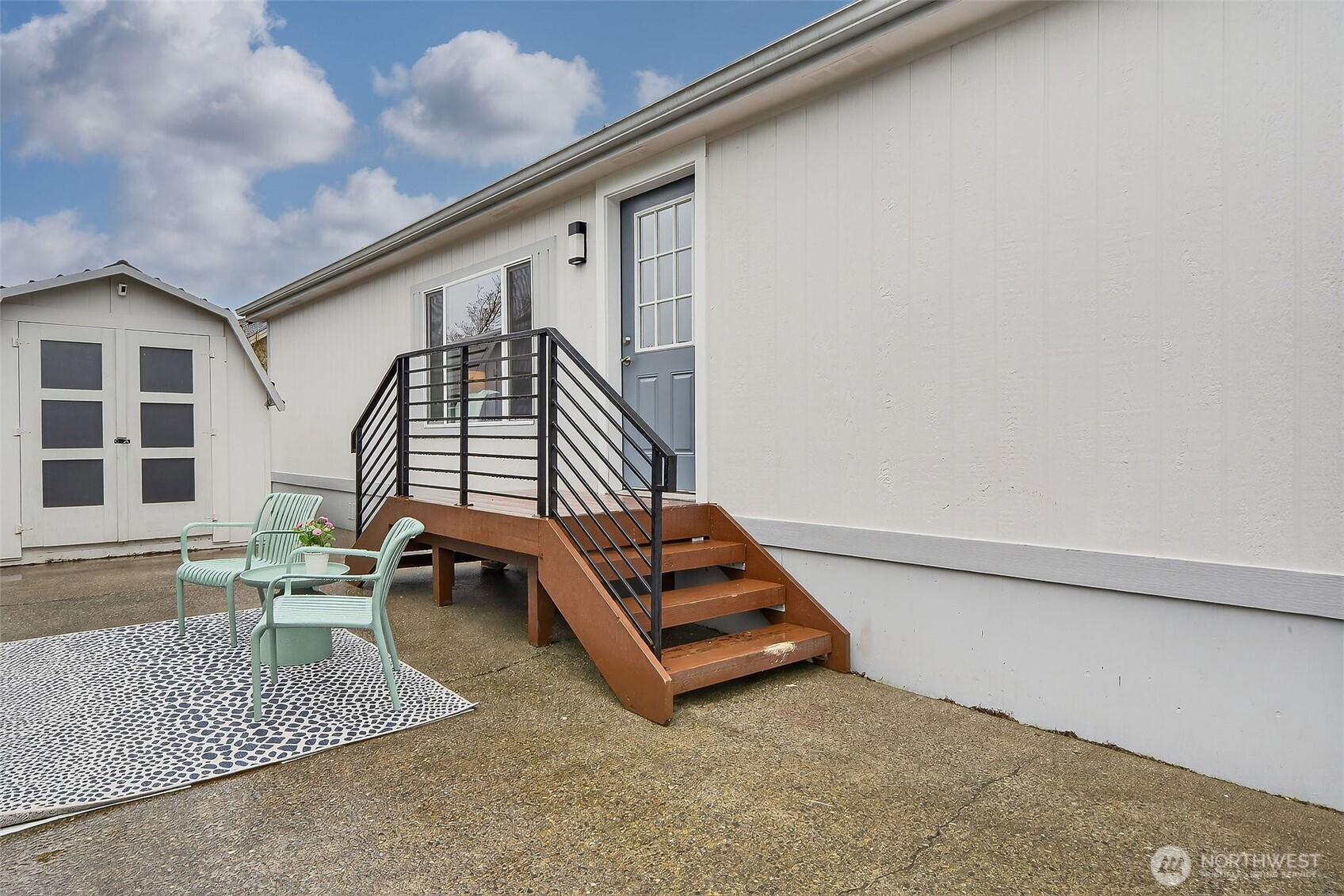 12825 Northeast 198th Court Bothell, WA 98011 - Photo 35 of 40