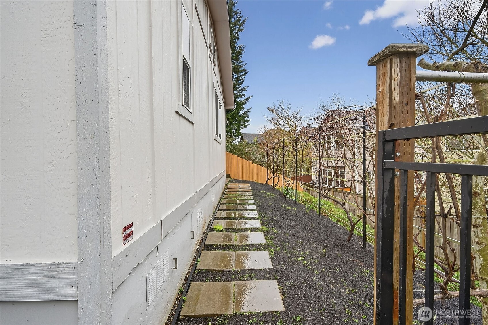 12825 Northeast 198th Court Bothell, WA 98011 - Photo 39 of 40