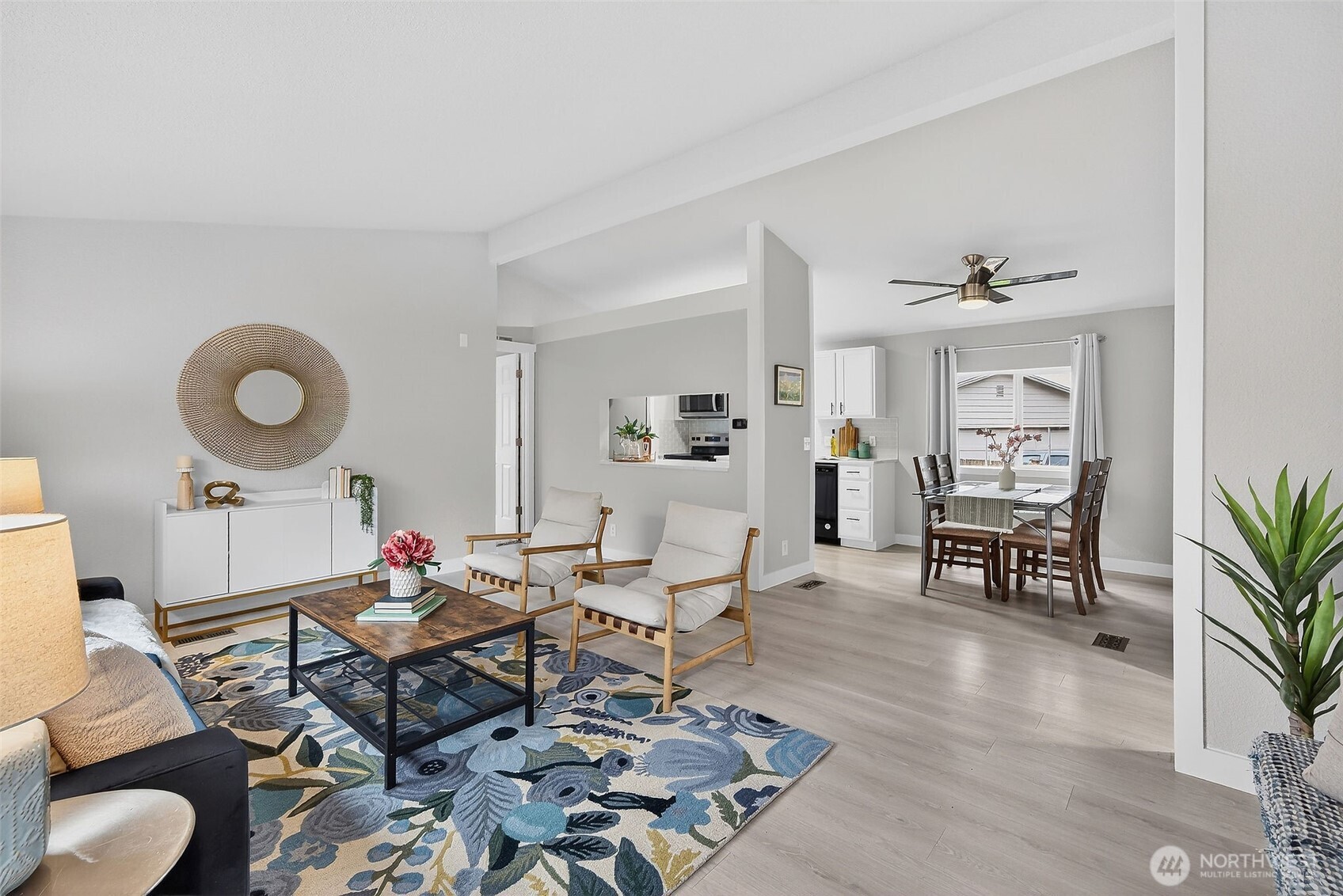 12825 Northeast 198th Court Bothell, WA 98011 - Photo 4 of 40