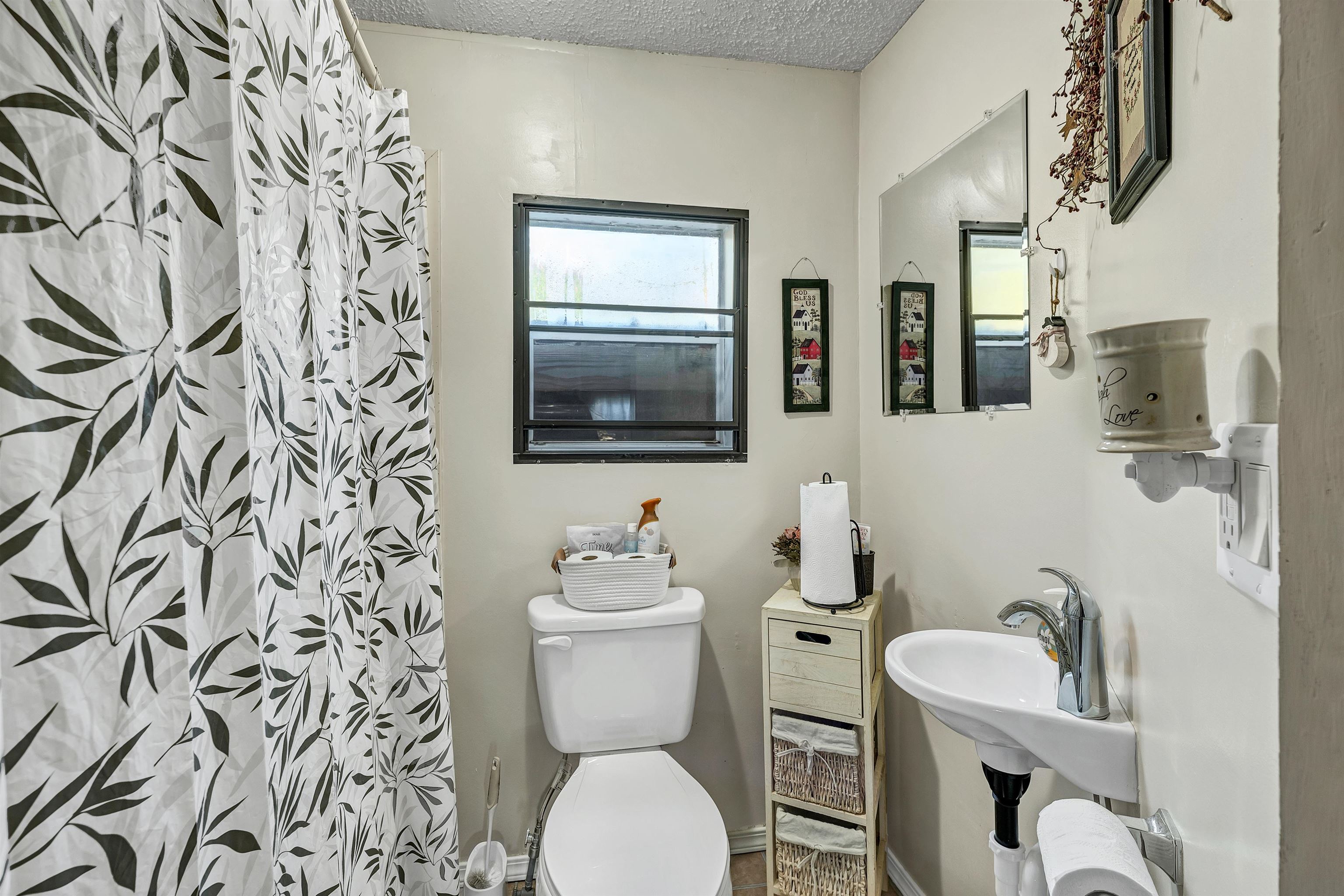 1702 Wakefield Road Wakefield, NH 03872 - Photo 23 of 24 Gallery Image 23