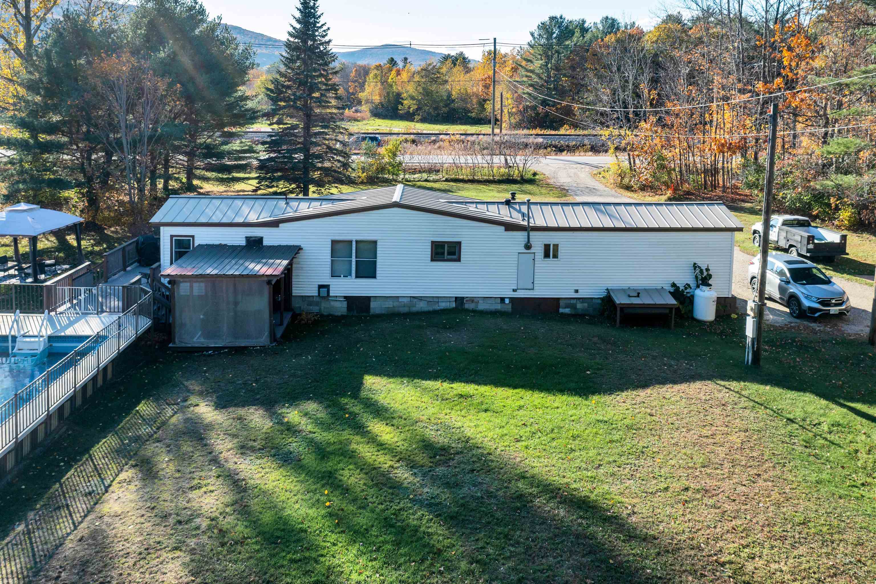 1702 Wakefield Road Wakefield, NH 03872 - Photo 3 of 24 Gallery Image 3