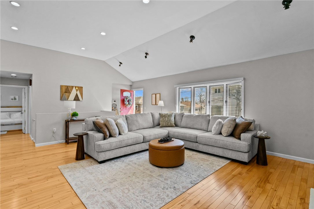 85 Raleigh Avenue Pawtucket, RI 02860 - Photo 7 of 27 Gallery Image 7