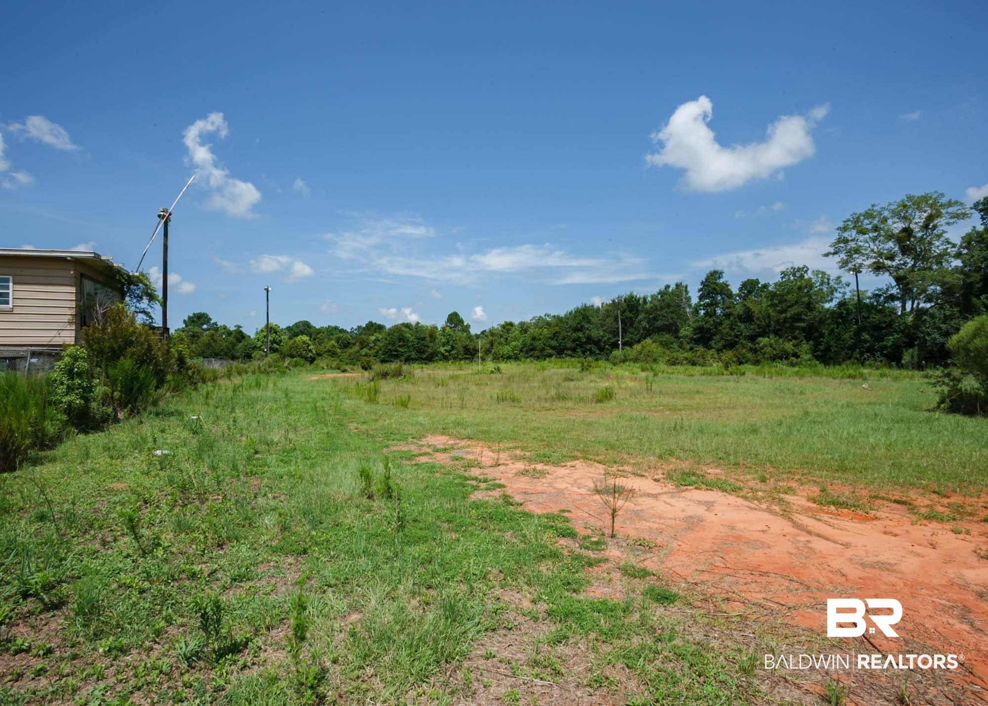 14005 County Road 49 Foley, AL 36535 - Photo 35 of 38 View of yard