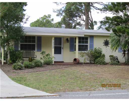 1070 Jamaica Road Venice, FL 34293 - Photo 1 of 1 Exterior Front