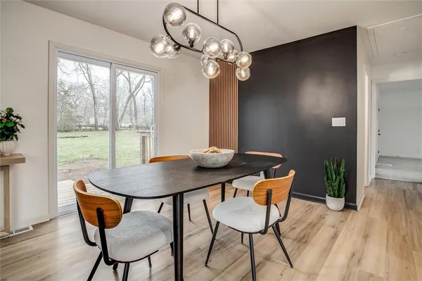 $335,000 | 1508 Nancy Lane, Liberty, MO 64068