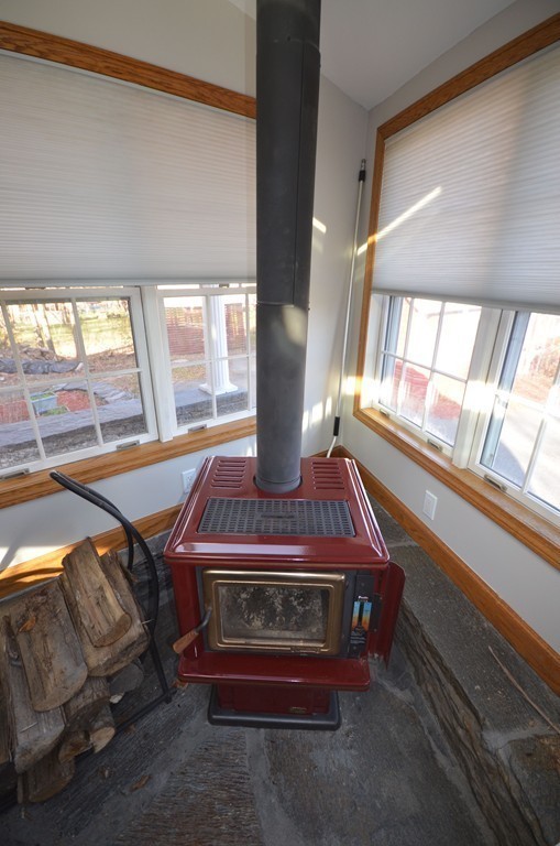 1730 South East Street Amherst, MA 01002 - Photo 17 of 30