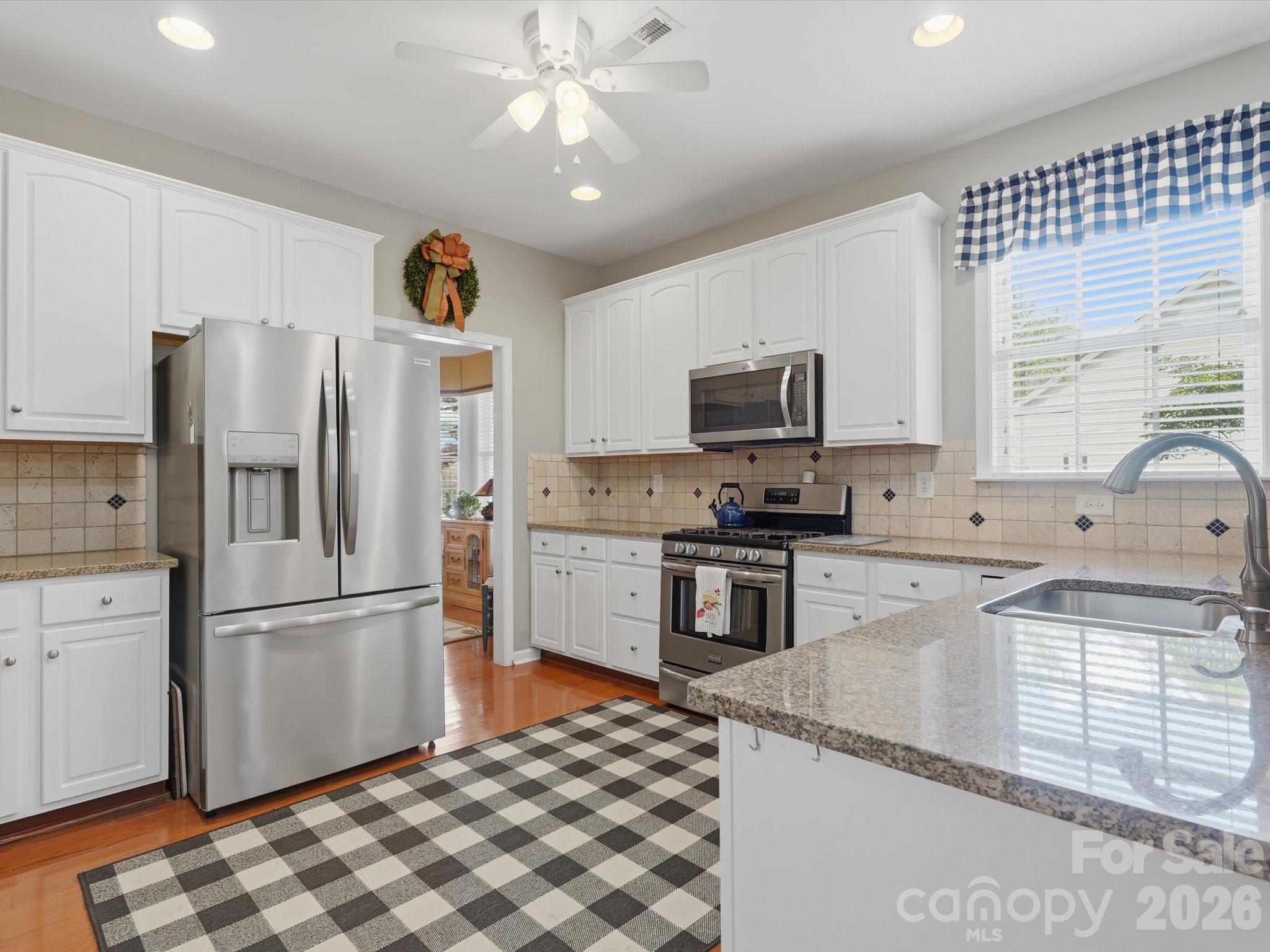 1026 Platinum Drive Fort Mill, SC 29708 - Photo 15 of 48