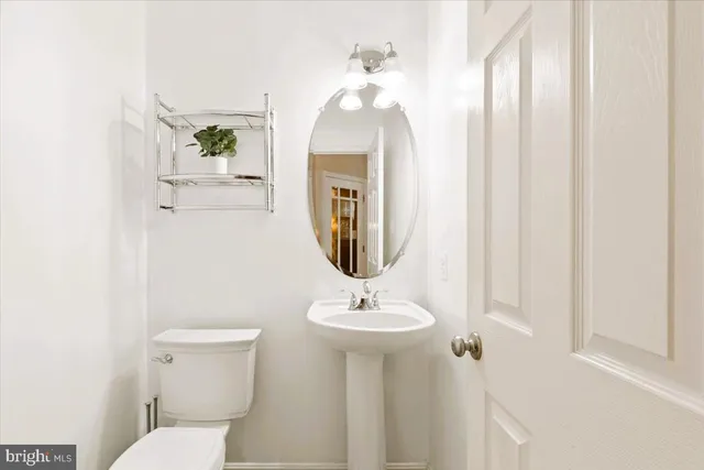 $699,000 | 7055 Colonial Lane, Hughesville, MD 20637