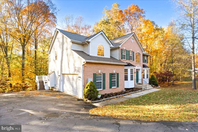 $699,000 | 7055 Colonial Lane, Hughesville, MD 20637