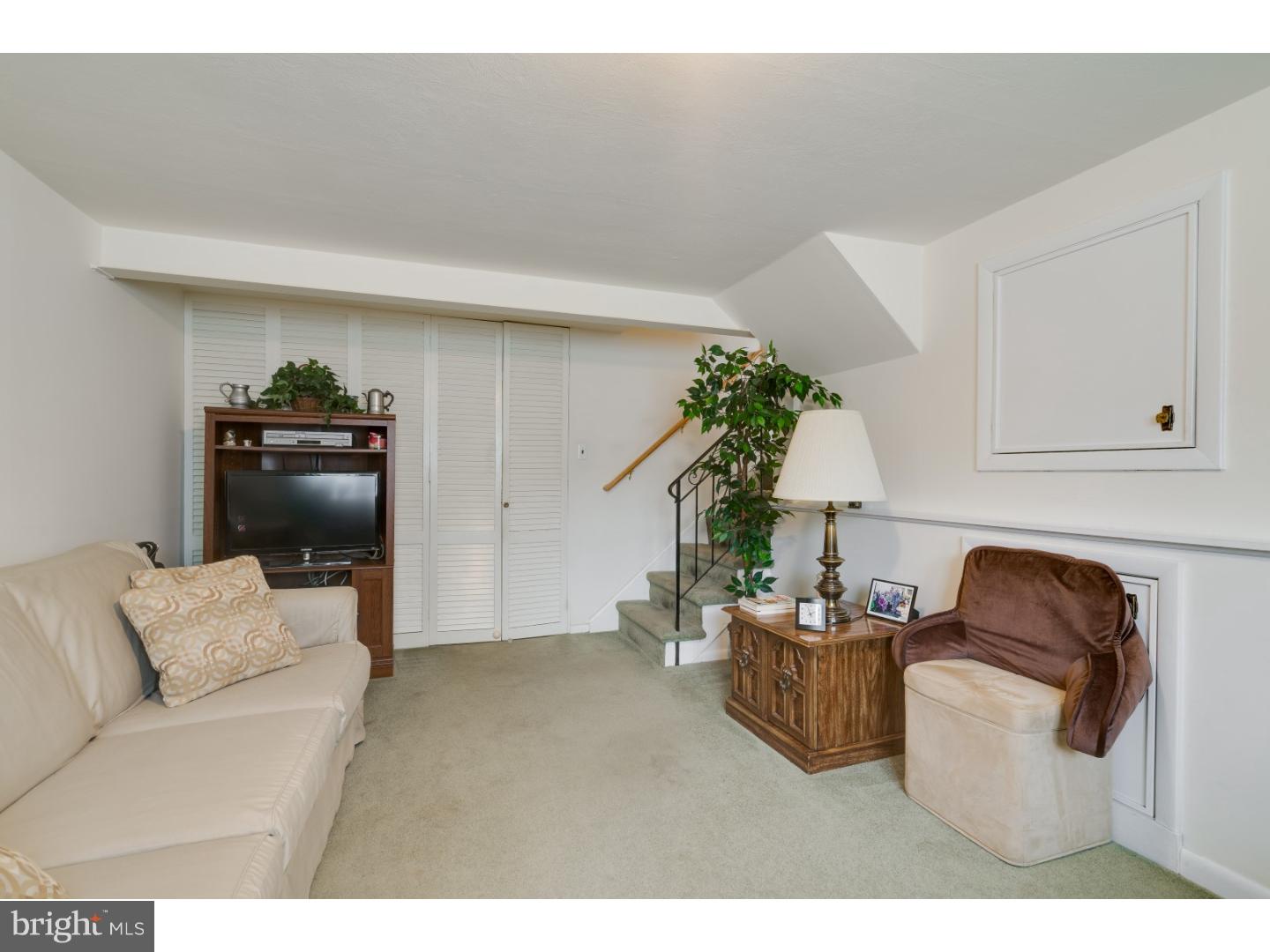 59 Valley View Road Hamilton, NJ 08620 - Photo 14 of 25