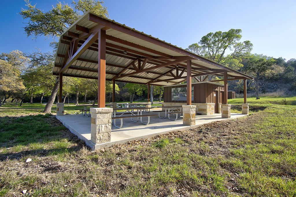 109 Hubble Lane Kerrville, TX 78028 - Photo 11 of 22 a view of a house with backyard and sitting area
