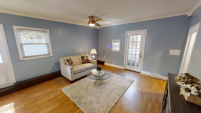 $589,900 | 48 Pond Street, Salem, NH 03079