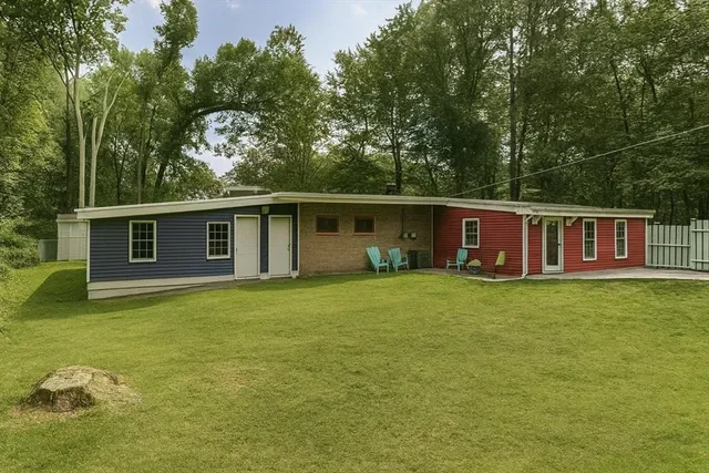 $589,900 | 48 Pond Street, Salem, NH 03079