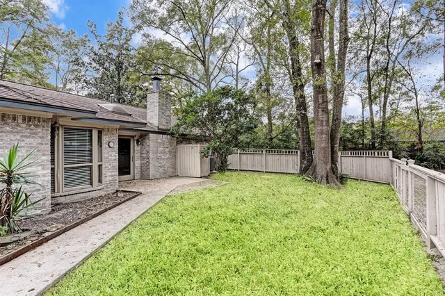 $2,800 | 1827 Riverwood Trail, Spring, TX 77386