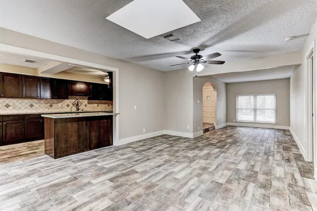 $2,800 | 1827 Riverwood Trail, Spring, TX 77386