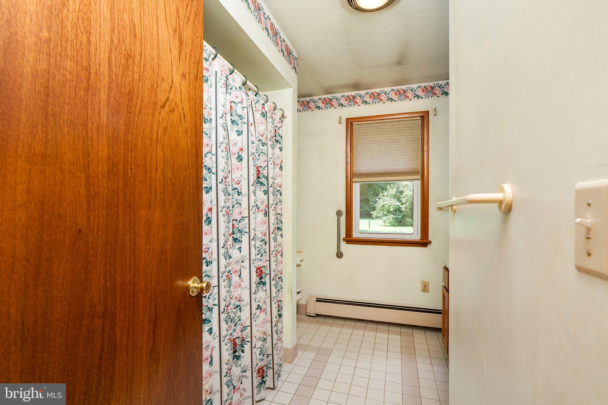 836 Old York Road Hightstown, NJ 08520 - Photo 13 of 31 Gallery Image 13