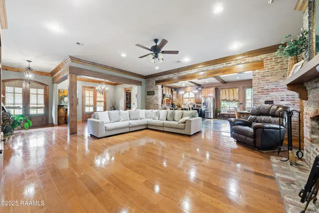 $549,000 | 124 Edmund Lane, Eunice, LA 70535