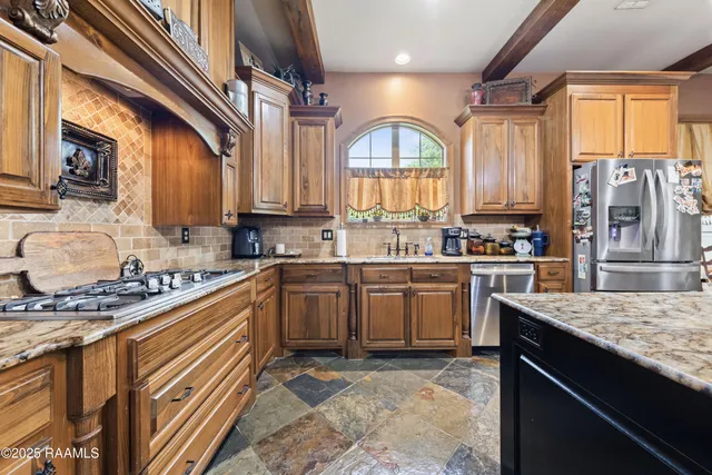 $549,000 | 124 Edmund Lane, Eunice, LA 70535