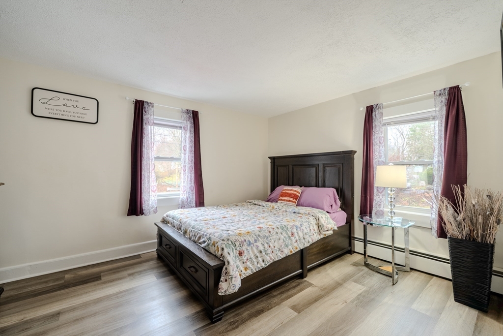 92 Wenham Street Danvers, MA 01923 - Photo 20 of 39