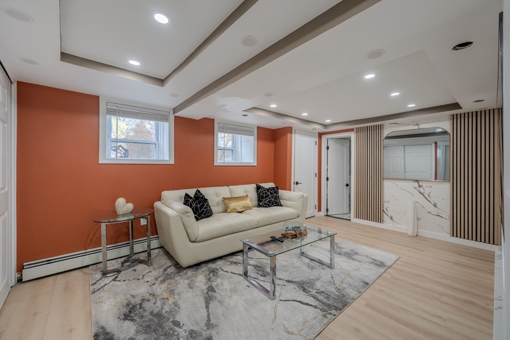 92 Wenham Street Danvers, MA 01923 - Photo 28 of 39