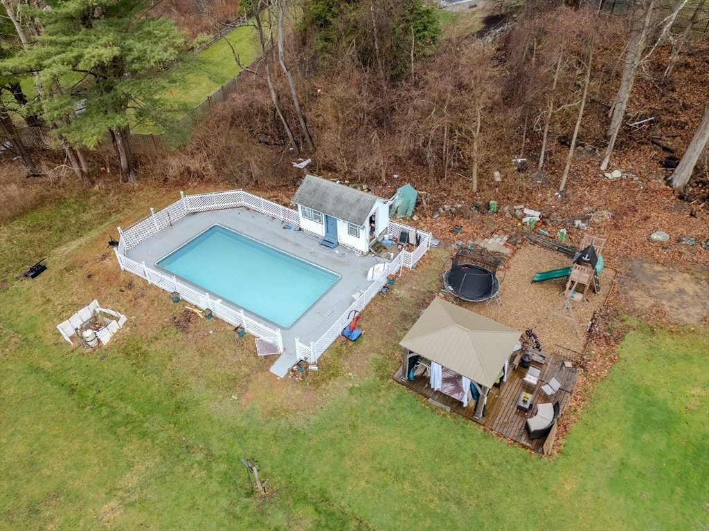 92 Wenham Street Danvers, MA 01923 - Photo 32 of 39