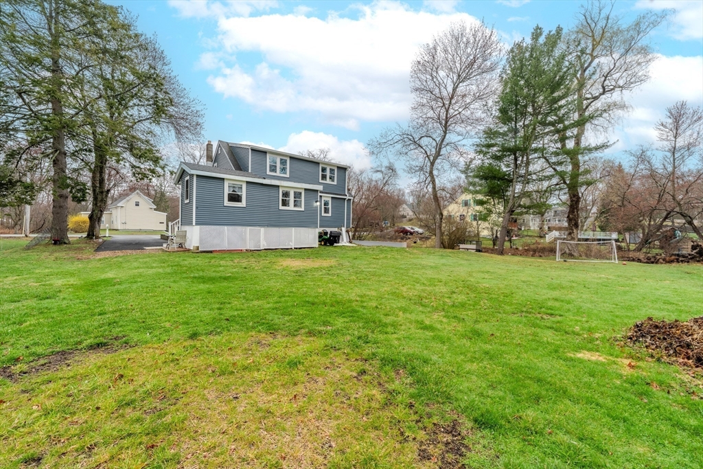 92 Wenham Street Danvers, MA 01923 - Photo 34 of 39