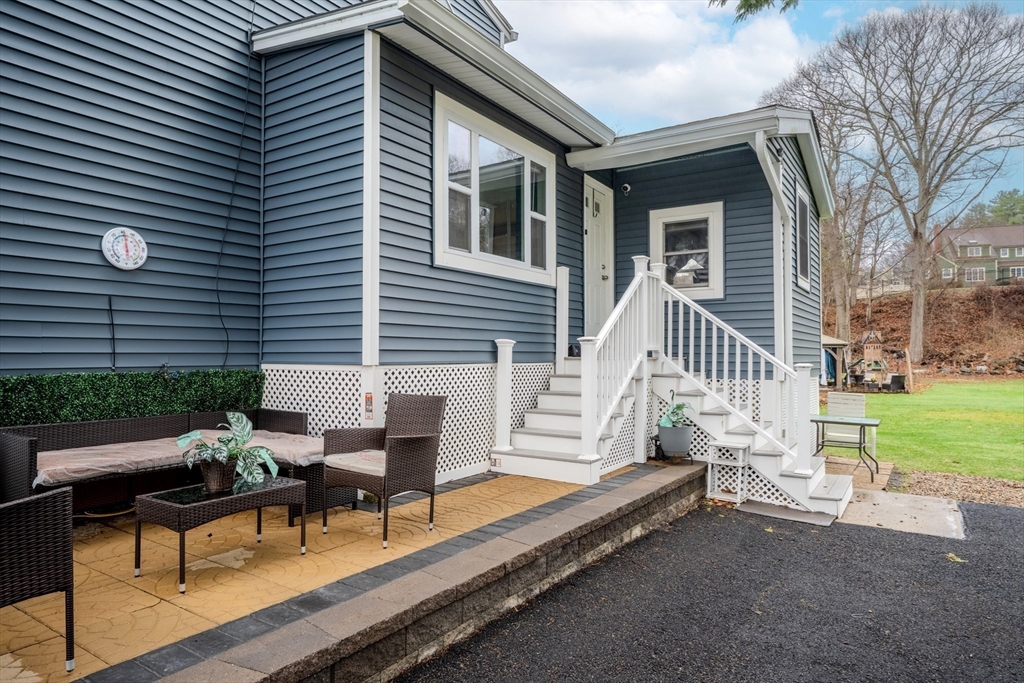 92 Wenham Street Danvers, MA 01923 - Photo 36 of 39